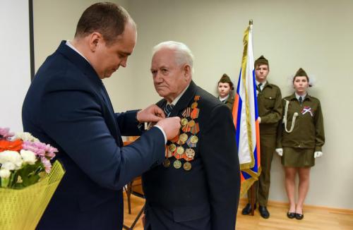 vrucheniemedali2015-9.jpg